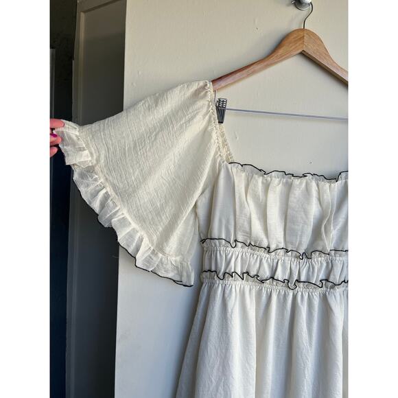 INDIKAH Cream Kathlene Flutter Sleeves Maxi Prairie Boho Dress $110 PLUS XXL NWT - Picture 9 of 16